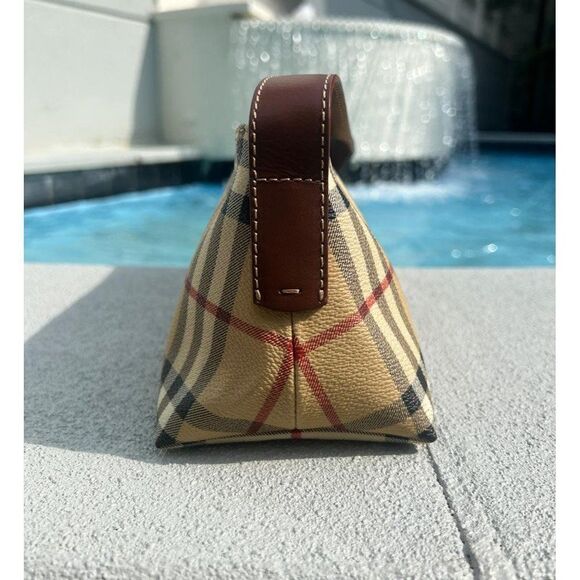 Vintage BURBERRY Haymarket Check Coated Canvas Shoulder Strap Handbag - Picture 5 of 12